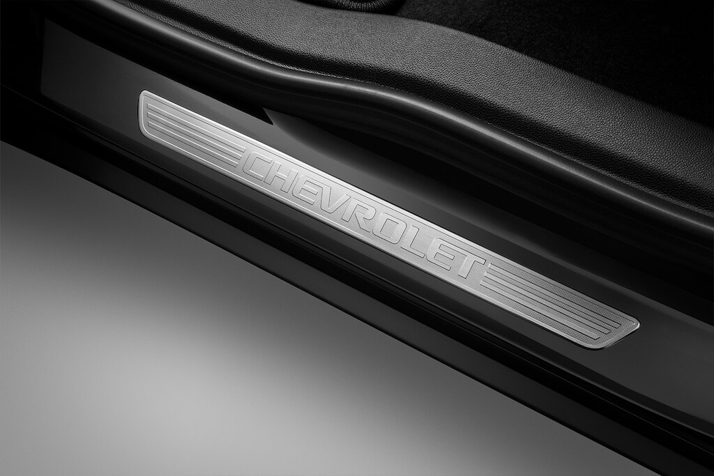 Protector de solera con logo Chevrolet
